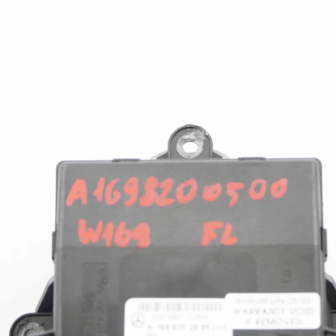Módulo puerta Mercedes W169 W245 Unidad control delantera izquierda para con número de pieza A1698202985 Módulo puerta Mercedes W169 W245 Unidad control delantera izquierda - SKU A1698202985 - Número de pieza A1698202985