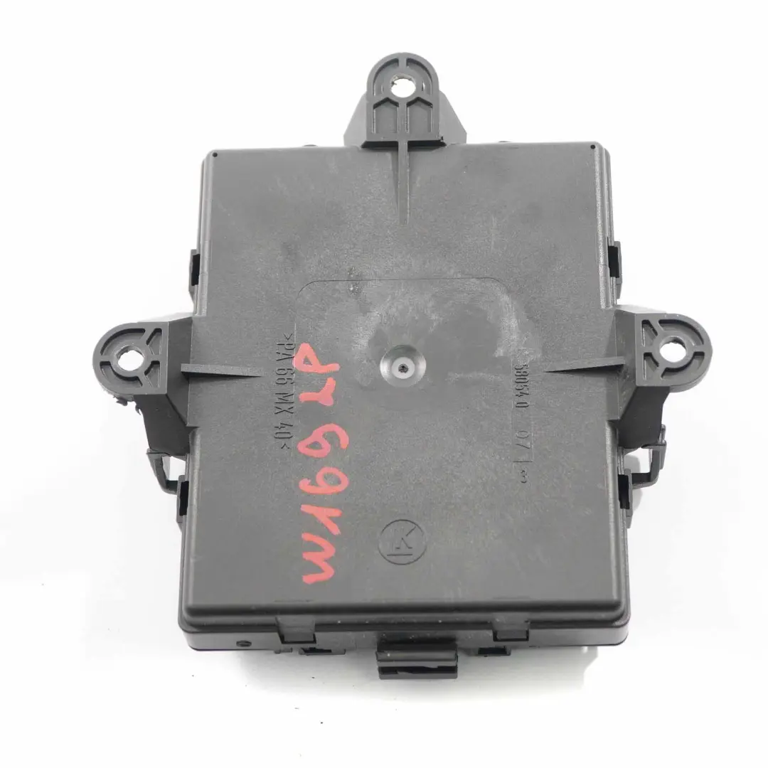 Modulo Porta Mercedes W169 W245 Unità Controllo Anteriore Sinistra per con numero di parte A1698202985 Modulo Porta Mercedes W169 W245 Unità Controllo Anteriore Sinistra - SKU A1698202985 - Numero di parte A1698202985