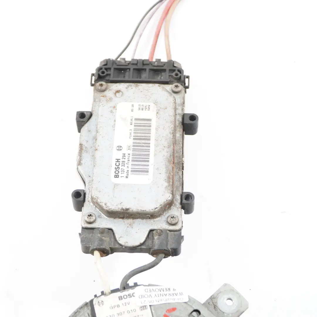 Mercedes W169 W245 Moteur du ventilateur de radiateur - SKU A1698203542-5 - Numéro de pièce A1698203542