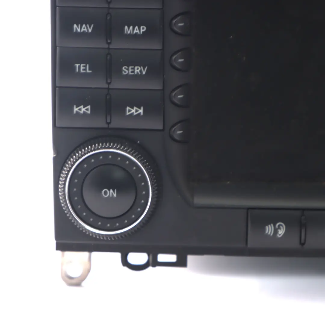 Lecteur CD Unité de tête audio radio A1699002000 pour Mercedes W169 W245 à propos du numéro de pièce A1698205189 Mercedes W169 W245 Lecteur CD Unité de tête audio radio A1699002000 - SKU A1698205189 - Numéro de pièce A1698205189