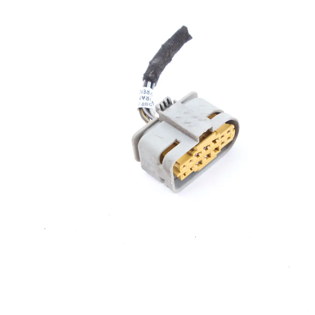 Headlight Lamp Front Right O/S Plug Socket Wiring A0525456026 to Mercedes W169 with Part number A1698206061 Mercedes W169 Headlight Lamp Front Right O/S Plug Socket Wiring A0525456026 - SKU A1698206061-1 - Part number A1698206061