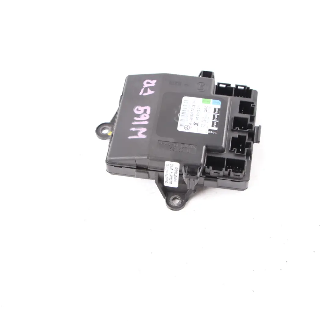 Mercedes W204 Moduł Drzwi Prawy Przód A2048704426 - SKU A1698207226 - Numer Części A1698207226