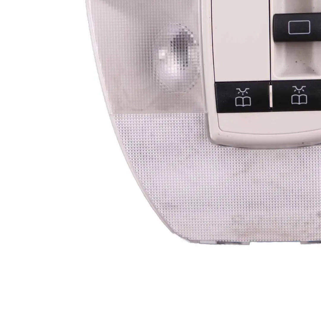 Lampa Oświetlenie Podsufitki Panel Szara do Mercedes W169 W245 o numerze A1698209701 Mercedes W169 W245 Lampa Oświetlenie Podsufitki Panel Szara - SKU A1698209701 - Numer Części A1698209701