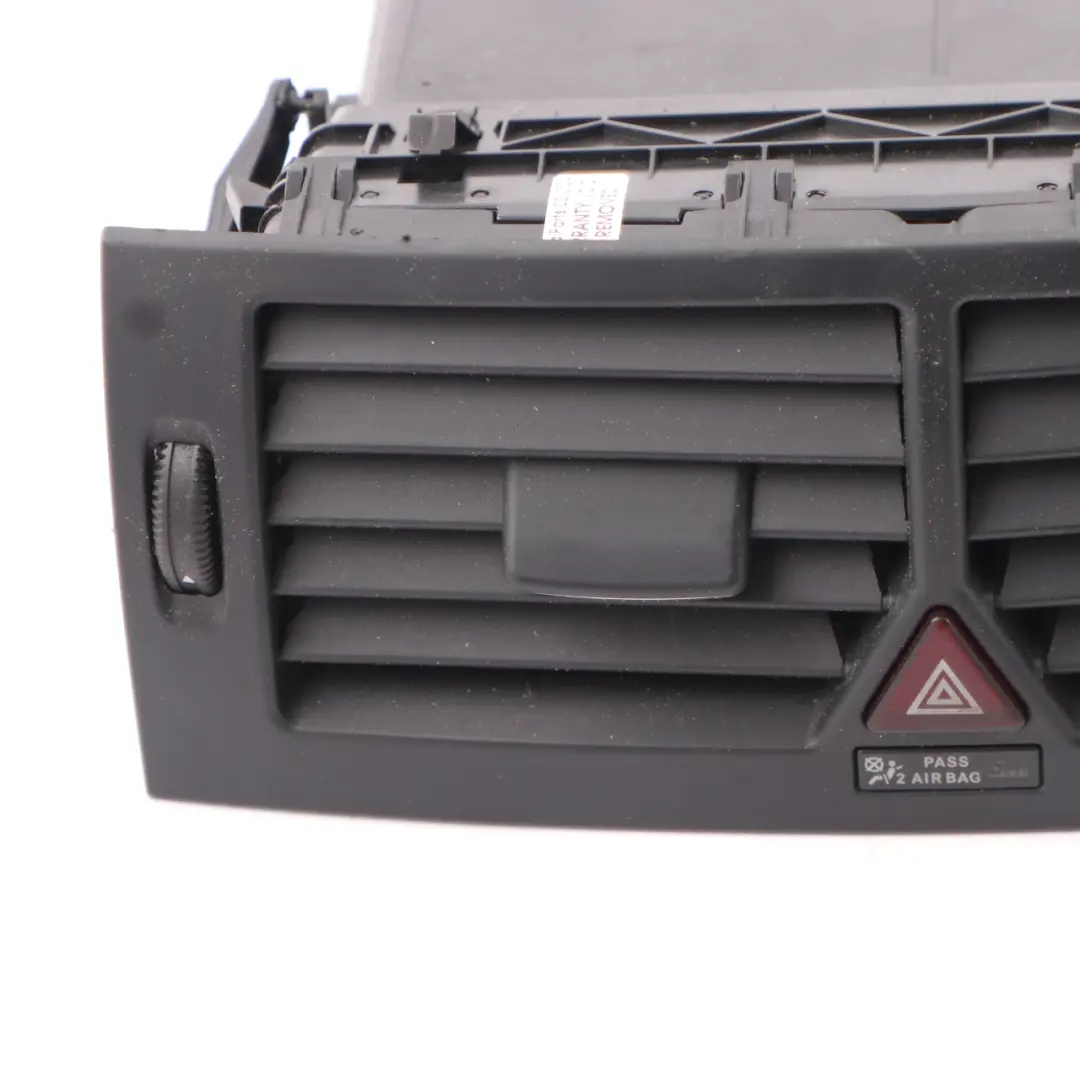 Presa aria Cruscotto Centro Griglia Pericolo per Mercedes W169 W245 con numero di parte A1698300054 Mercedes W169 W245 Presa aria Cruscotto Centro Griglia Pericolo - SKU A1698300054-2 - Numero di parte A1698300054