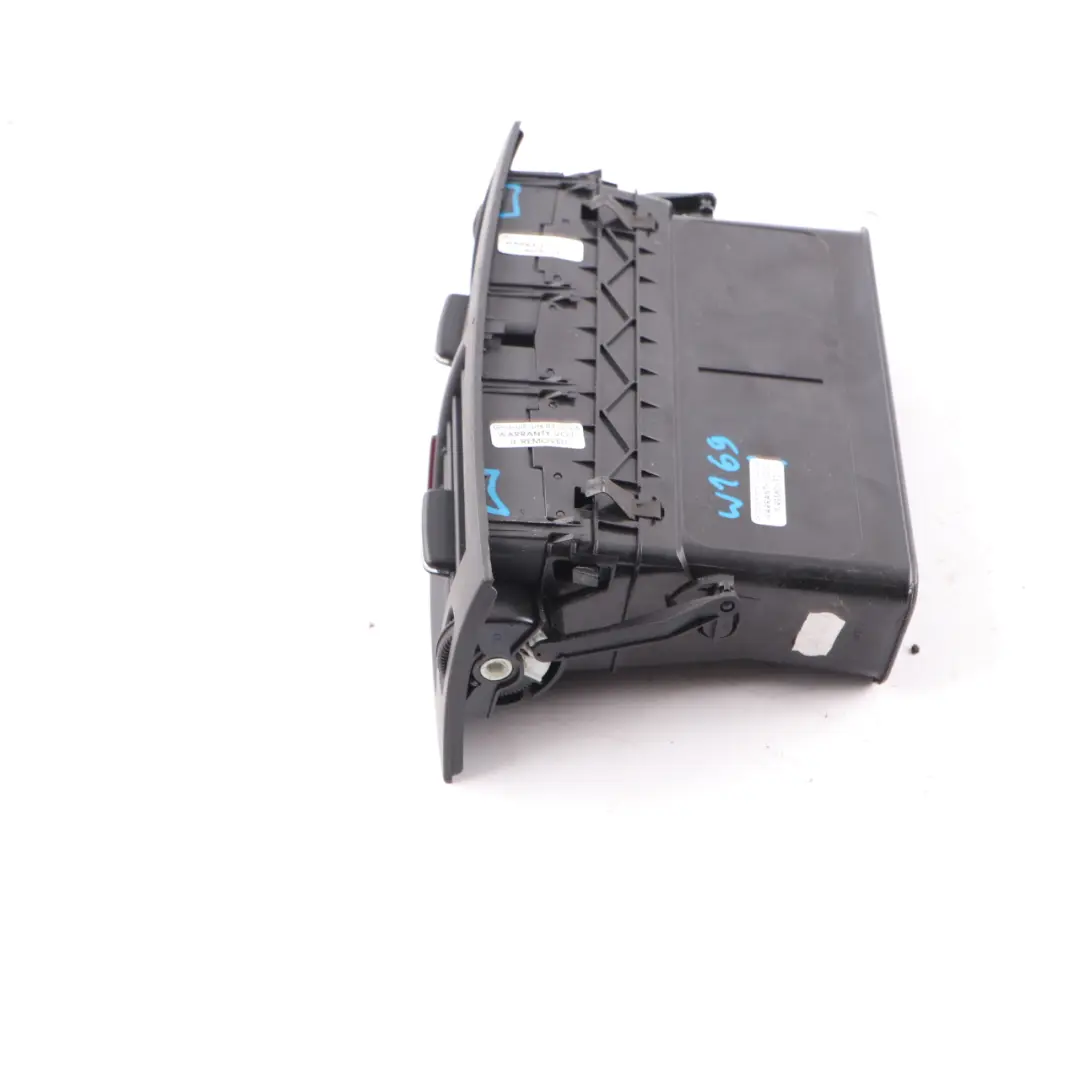 Ventilación Salpicadero Rejilla central Peligro para Mercedes W169 W245 con número de pieza A1698300054 Mercedes W169 W245 Ventilación Salpicadero Rejilla central Peligro - SKU A1698300054-2 - Número de pieza A1698300054