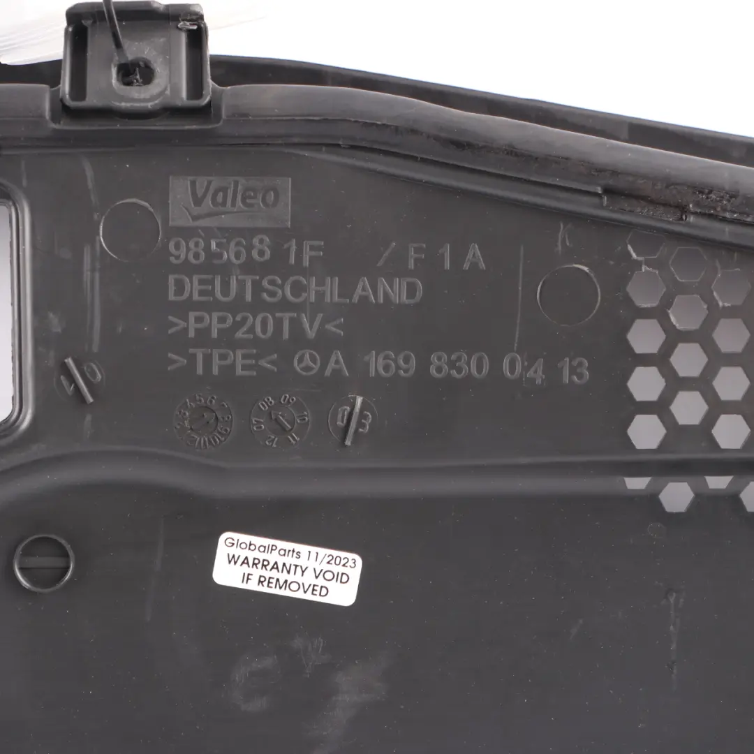 Mercedes W169 W245 Pannello Parabrezza Tergicristallo - SKU A1698300413-1 - Numero di parte A1698300413