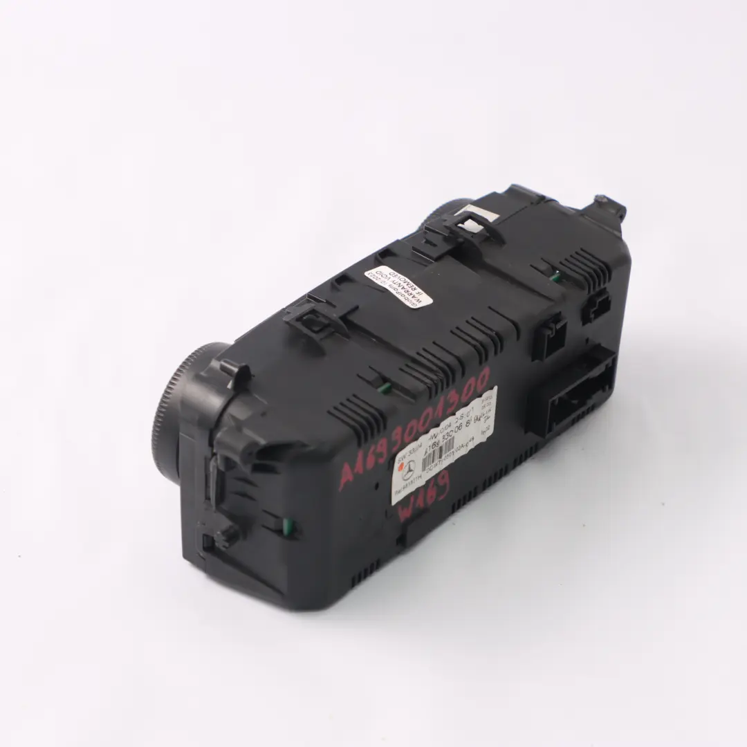 Mercedes W169 W245 Panneau commande chauffage climatisation A/C - SKU A1698300685 - Numéro de pièce A1698300685