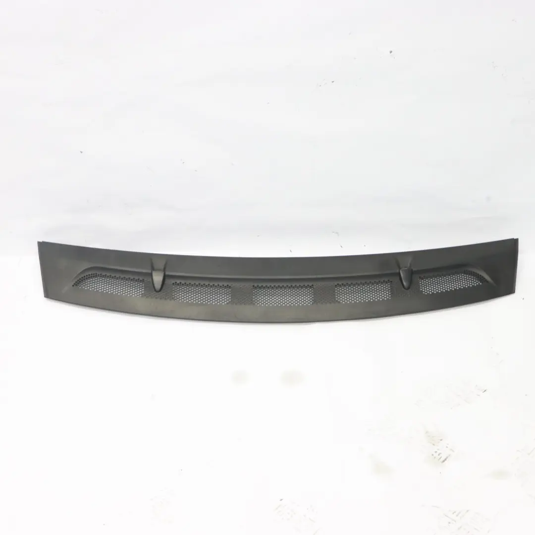 Presa D'Aria Per Parabrezza Mercedes W169 W245 Griglia Anteriore per con numero di parte A1698360018 Presa D'Aria Per Parabrezza Mercedes W169 W245 Griglia Anteriore - SKU A1698360018 - Numero di parte A1698360018