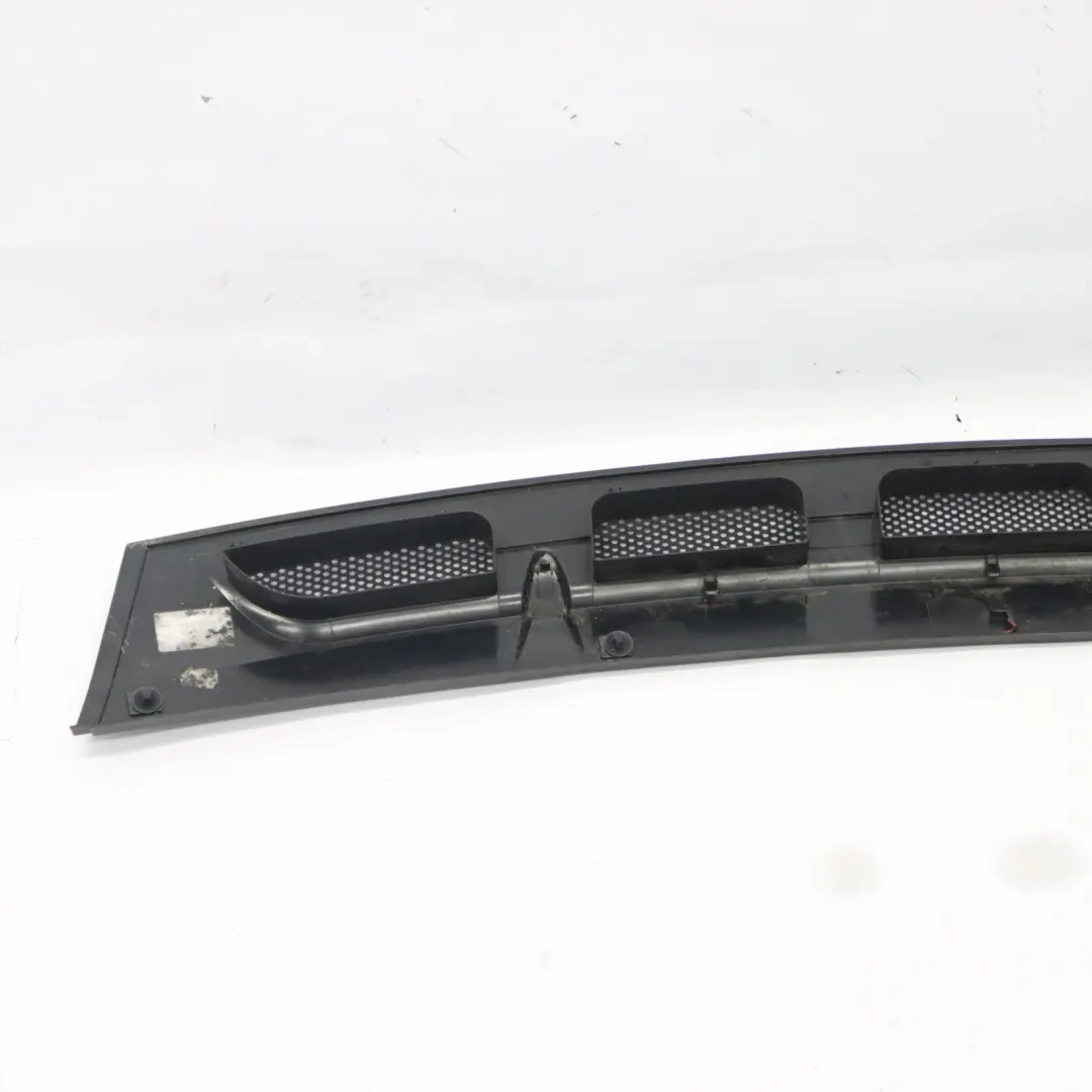 Wind Schutzscheibe Luft Einlass Mercedes W169 W245 Front Grill - SKU A1698360018 - Teilenummer A1698360018