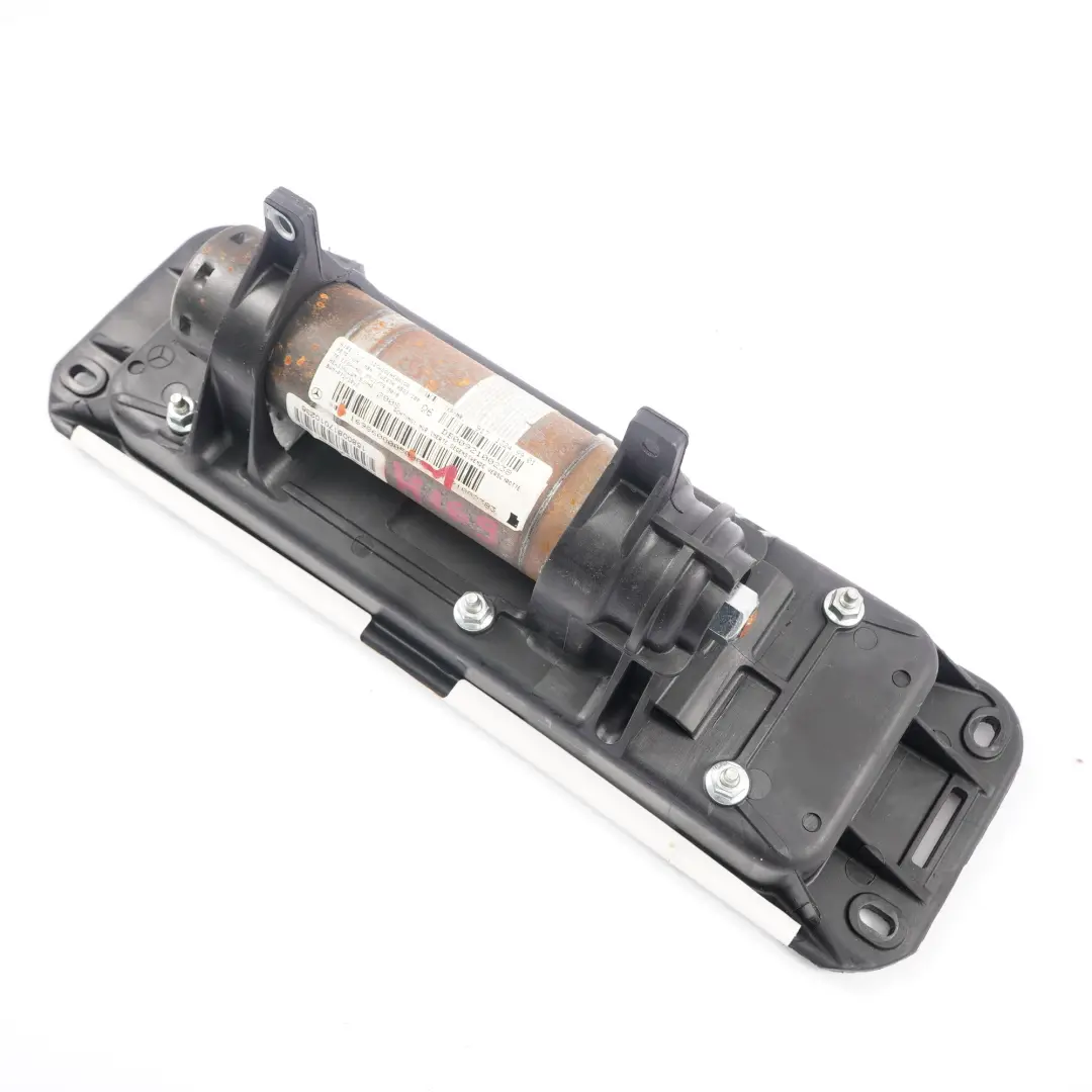 Modulo Airbag Mercedes W169 W245 Lado Delantero Pasajero Salpicadero para con número de pieza A1698600005 Modulo Airbag Mercedes W169 W245 Lado Delantero Pasajero Salpicadero - SKU A1698600005 - Número de pieza A1698600005