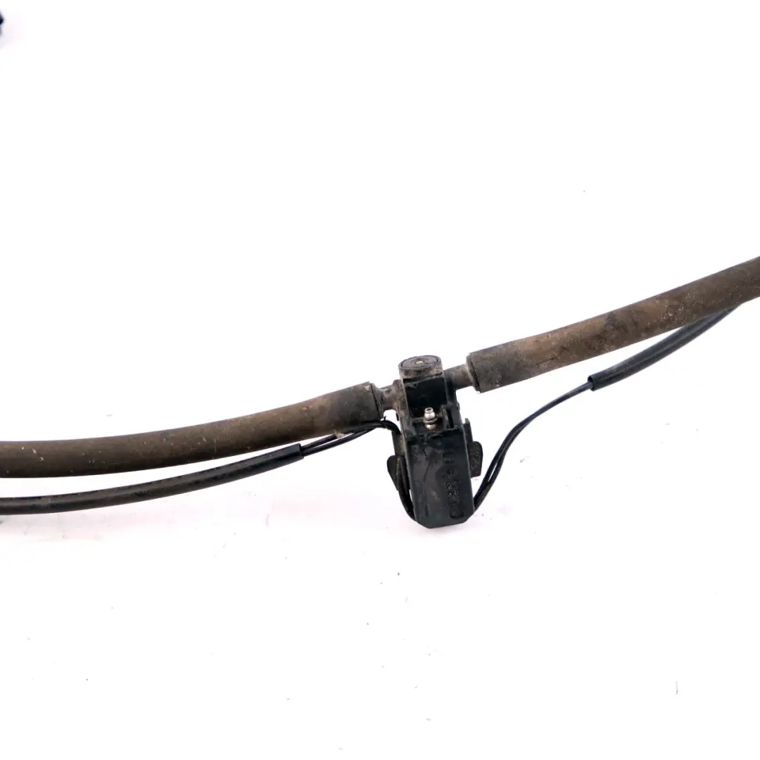 Mercedes-Benz A B Class W169 W245 Windscreen Window Washer Hose to with Part number A1698600092 Mercedes-Benz A B Class W169 W245 Windscreen Window Washer Hose - SKU A1698600092 - Part number A1698600092