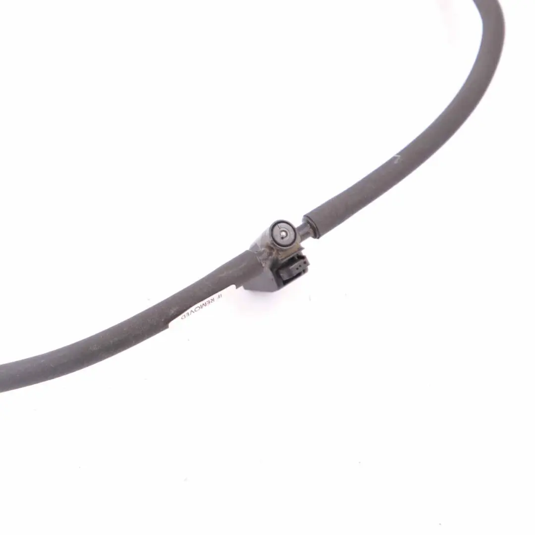 Juego de surtidores del lavaparabrisas delantero Mercedes W169 para con número de pieza A1698600492 Juego de surtidores del lavaparabrisas delantero Mercedes W169 - SKU A1698600492 - Número de pieza A1698600492