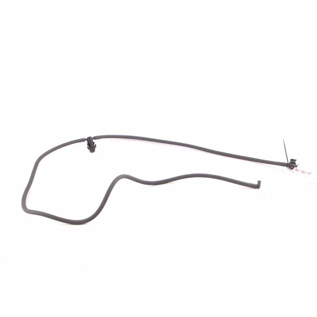 Juego de surtidores del lavaparabrisas delantero Mercedes W169 para con número de pieza A1698600492 Juego de surtidores del lavaparabrisas delantero Mercedes W169 - SKU A1698600492 - Número de pieza A1698600492