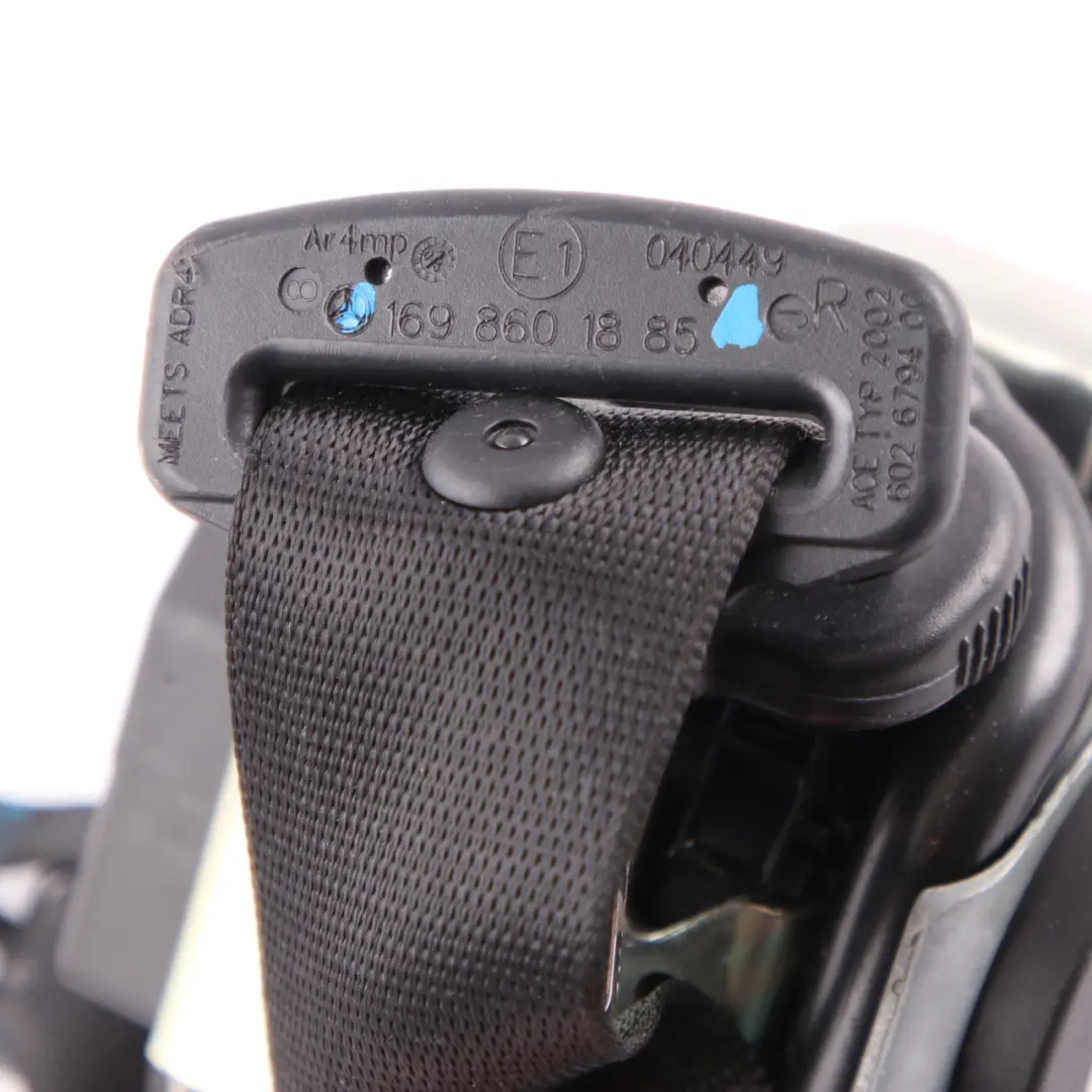 Pas Bezpieczeństwa Prawy Tył Czarny do Mercedes W245 o numerze A1698601885 Mercedes W245 Pas Bezpieczeństwa Prawy Tył Czarny - SKU A1698601885 - Numer Części A1698601885