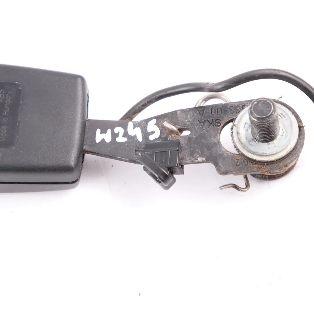 Hebilla asiento Mercedes W169 W245 Tensor Cinturón Trasero Derecho para con número de pieza A1698603469 Hebilla asiento Mercedes W169 W245 Tensor Cinturón Trasero Derecho - SKU A1698603469 - Número de pieza A1698603469