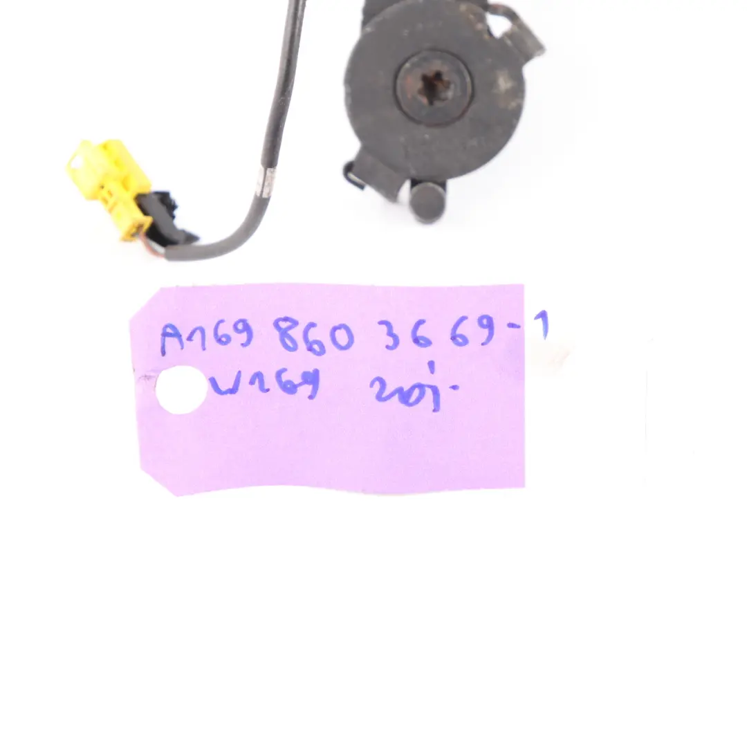 Centre Seat Belt Latch Buckle A1698603669 to Mercedes W169 W245 Rear with Part number A1698602669 Mercedes W169 W245 Rear Centre Seat Belt Latch Buckle A1698603669 - SKU A1698603669-1 - Part number A1698602669