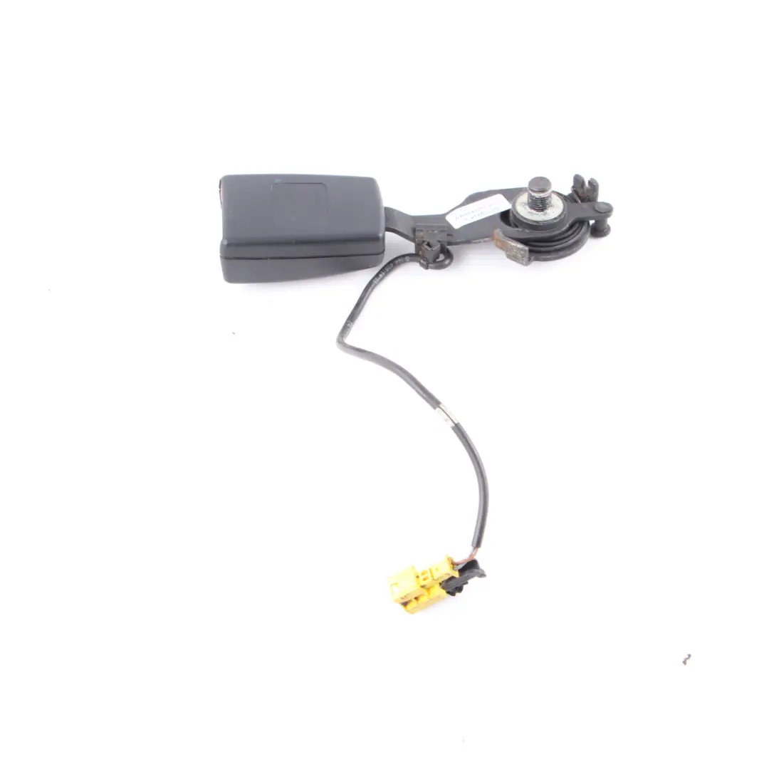 Centre Seat Belt Latch Buckle A1698603669 to Mercedes W169 W245 Rear with Part number A1698602669 Mercedes W169 W245 Rear Centre Seat Belt Latch Buckle A1698603669 - SKU A1698603669-1 - Part number A1698602669