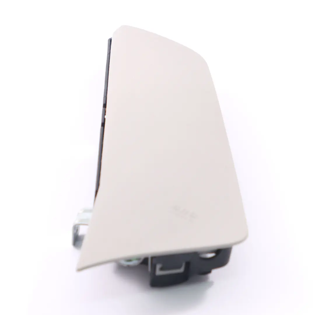 Poduszka Fotela Prawy Przód Airbag Szara do Mercedes W169 W245 o numerze A1698603805 Mercedes W169 W245 Poduszka Fotela Prawy Przód Airbag Szara - SKU A1698603805-2 - Numer Części A1698603805