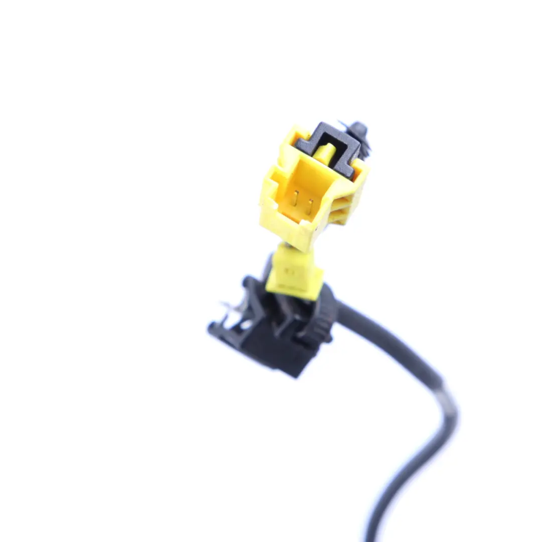 Buckle Mercedes W169 W245 Tensioner Lower Belt Rear Centre to Seat with Part number A1698604469 Seat Buckle Mercedes W169 W245 Tensioner Lower Belt Rear Centre - SKU A1698604469 - Part number A1698604469