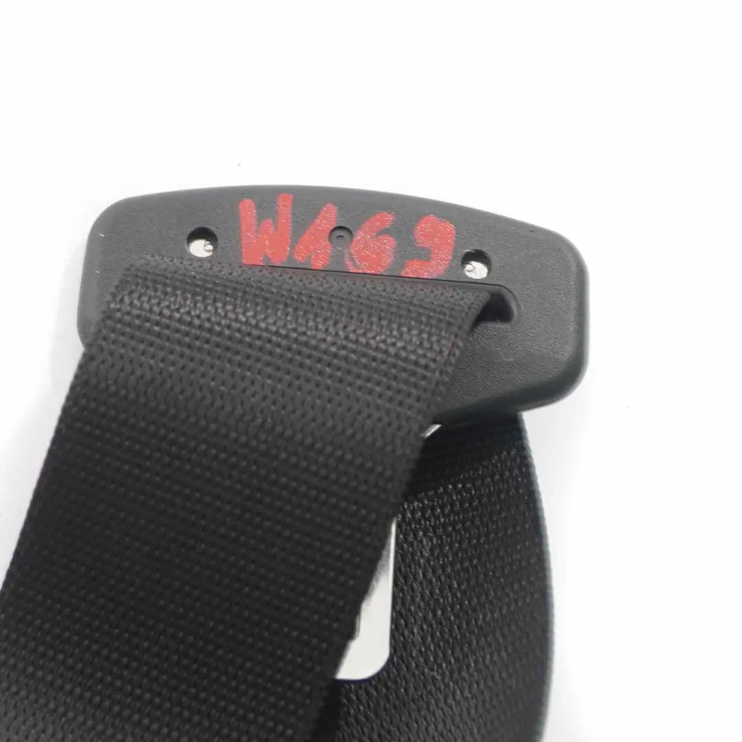 Ceinture de sécurité arrière centrale centrale noire pour Mercedes W169 à propos du numéro de pièce A1698605485 Mercedes W169 Ceinture de sécurité arrière centrale centrale noire - SKU A1698605485 - Numéro de pièce A1698605485