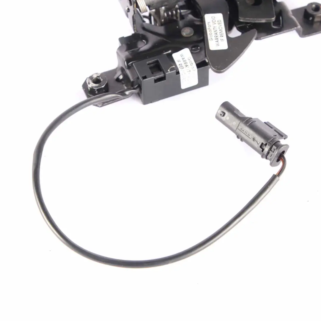 Haubenentriegelung Fronthaubengriff Schlossgriff für Mercedes W169 W245 mit Teilenummer A1698700058 Mercedes W169 W245 Haubenentriegelung Fronthaubengriff Schlossgriff - SKU A1698700058-1 - Teilenummer A1698700058