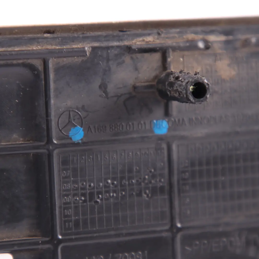 Mercedes W169 Cornice Cromata Per Paraurti Posteriore - SKU A1698800101 - Numero di parte A1698800101