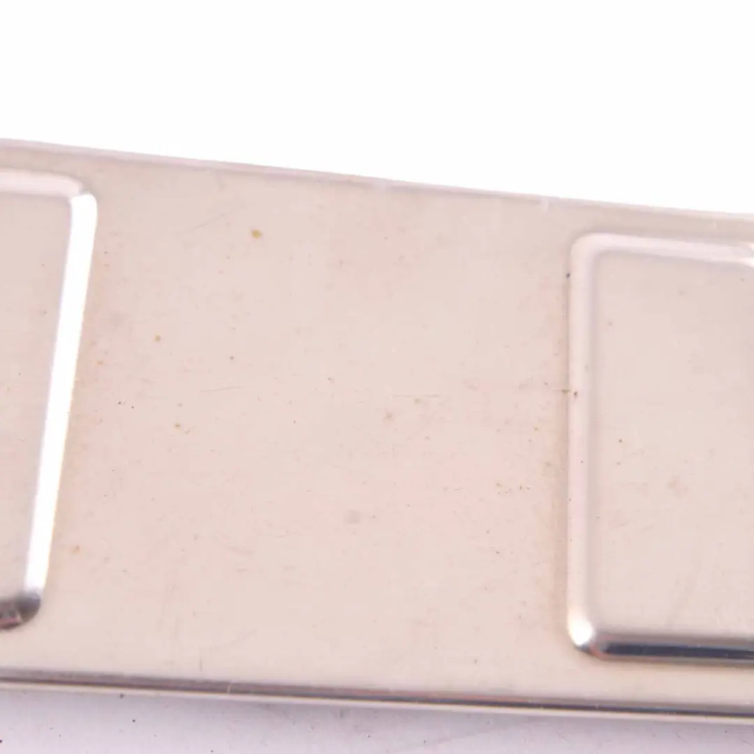 Hintere Stoßstange Chrom Trittplatte für Mercedes W169 mit Teilenummer A1698800101 Mercedes W169 Hintere Stoßstange Chrom Trittplatte - SKU A1698800101 - Teilenummer A1698800101