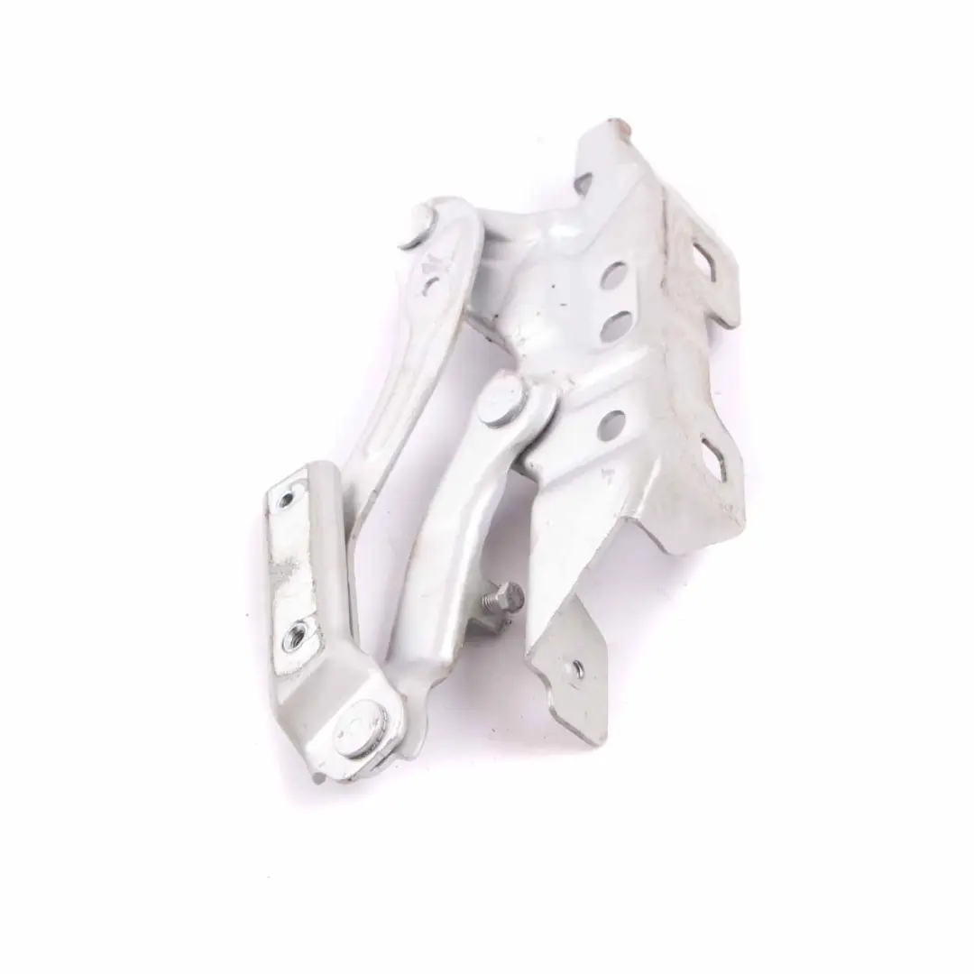 Bisagra Capó Izquierda Plata Polar Metalizado 761 para Mercedes W169 con número de pieza A1698800128 Mercedes W169 Bisagra Capó Izquierda Plata Polar Metalizado 761 - SKU A1698800128-PLS - Número de pieza A1698800128