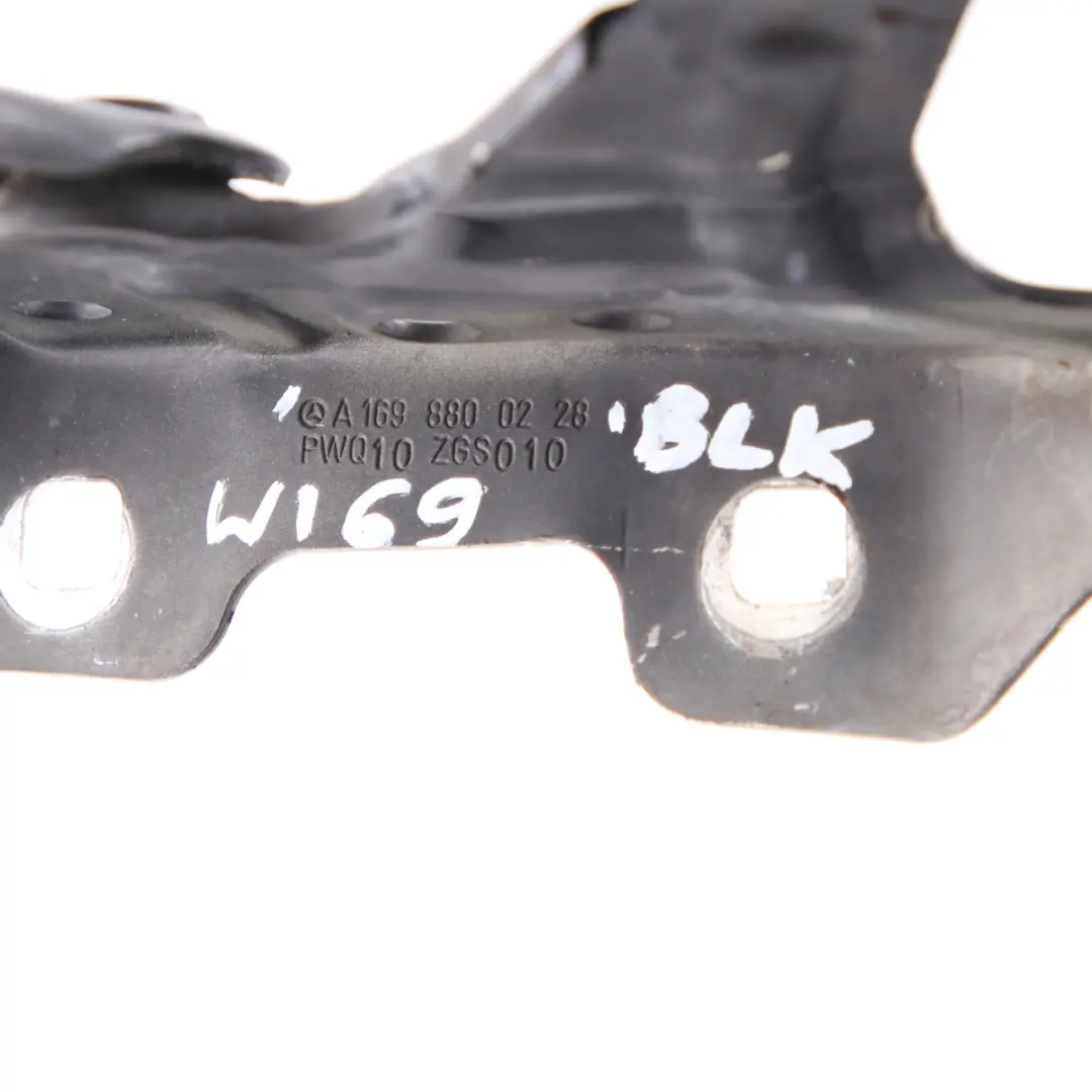 Cerniera cofano Bonnet anteriore destra nero per Mercedes W169 con numero di parte A1698800228 Mercedes W169 Cerniera cofano Bonnet anteriore destra nero - SKU A1698800228-BLK - Numero di parte A1698800228