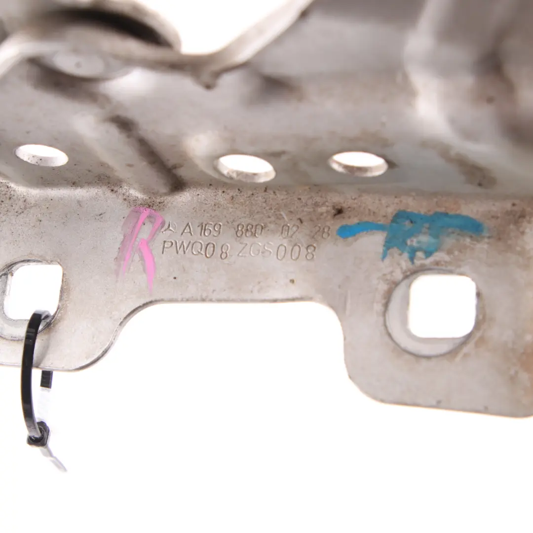 Capó Bisagra de Capó Derecha Reef Plata Metálico - 783 para Mercedes W169 con número de pieza A1698800228 Mercedes W169 Capó Bisagra de Capó Derecha Reef Plata Metálico - 783 - SKU A1698800228-RS - Número de pieza A1698800228