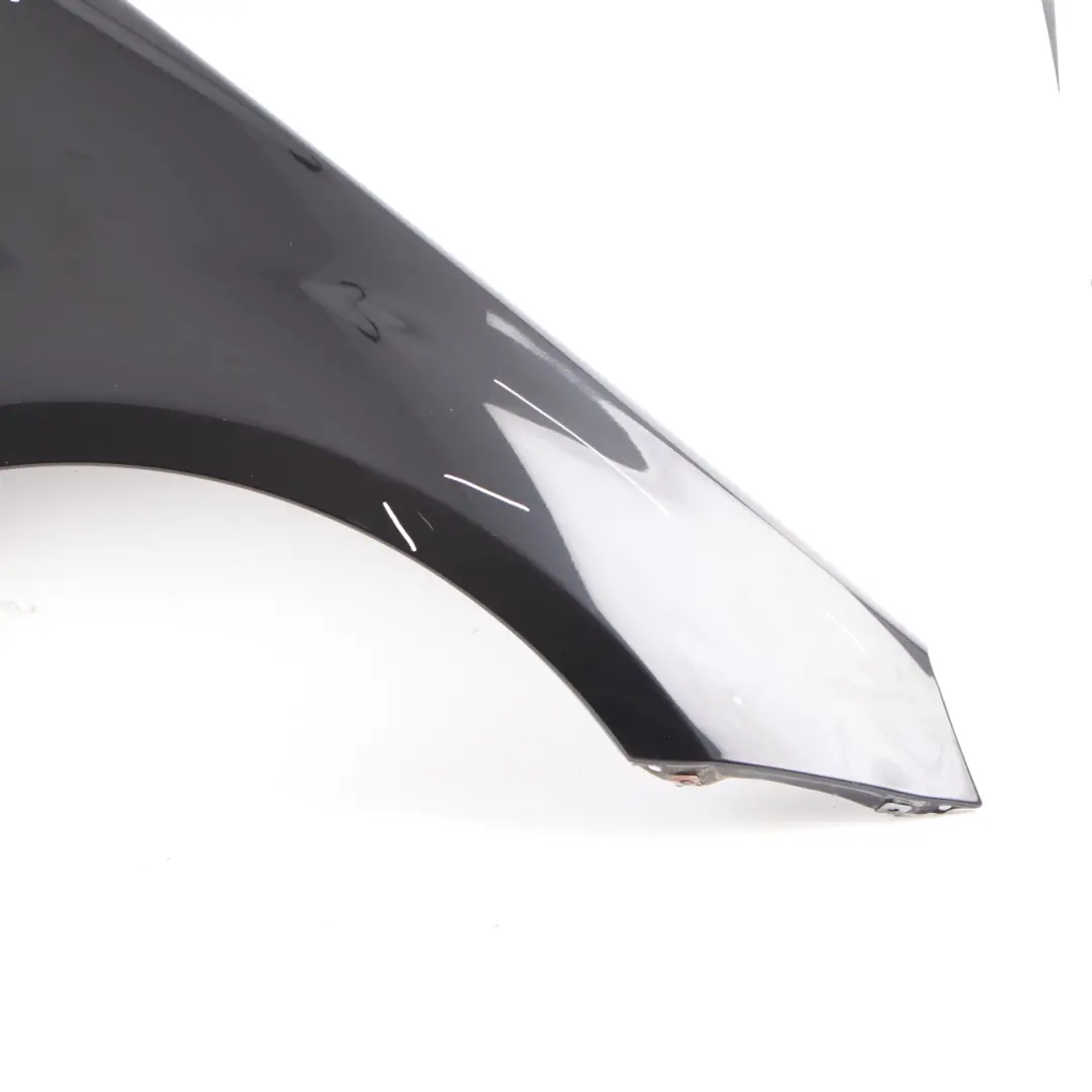 Side Panel Front Right O/S Wing Fender Kosmos Cosmic Black - 191 to Mercedes W245 with Part number A1698801018 Mercedes W245 Side Panel Front Right O/S Wing Fender Kosmos Cosmic Black - 191 - SKU A1698801018-KB - Part number A1698801018