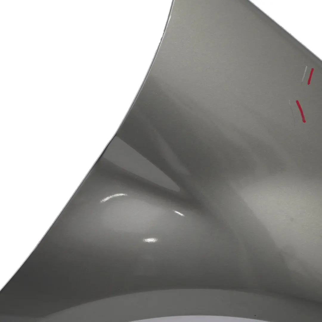 Guardabarros Delantero Derecho Gris Cometa Metalizado - 748 para Mercedes W245 con número de pieza A1698801018 Mercedes W245 Guardabarros Delantero Derecho Gris Cometa Metalizado - 748 - SKU A1698801018-KMG1 - Número de pieza A1698801018