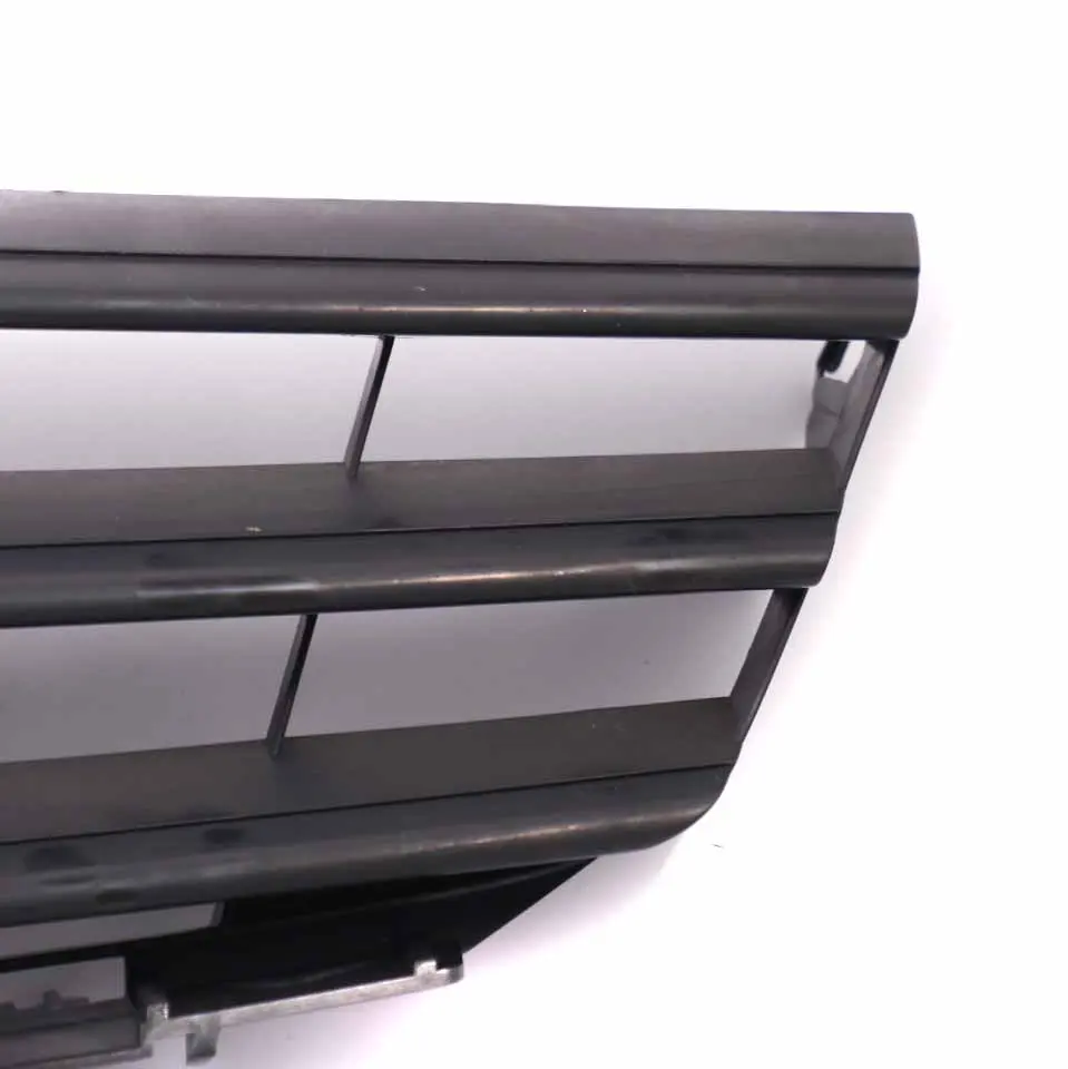  Mercedes-Benz Classe A W169 Capot avant Grille de radiateur A1698881260 - SKU A1698801583 - Numéro de pièce A1698801583