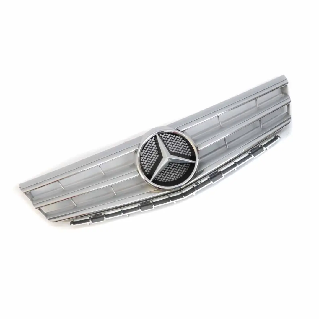 Grill Atrapa Zderzaka do Mercedes W169 o numerze A1698801683 Mercedes W169 Grill Atrapa Zderzaka - SKU A1698801683-1 - Numer Części A1698801683