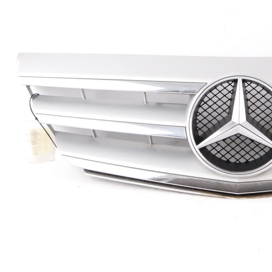 Mercedes W245 Capot Avant Radiateur Grille Panneau Garniture Argenté Chromé - SKU A1698802183 - Numéro de pièce A1698802183