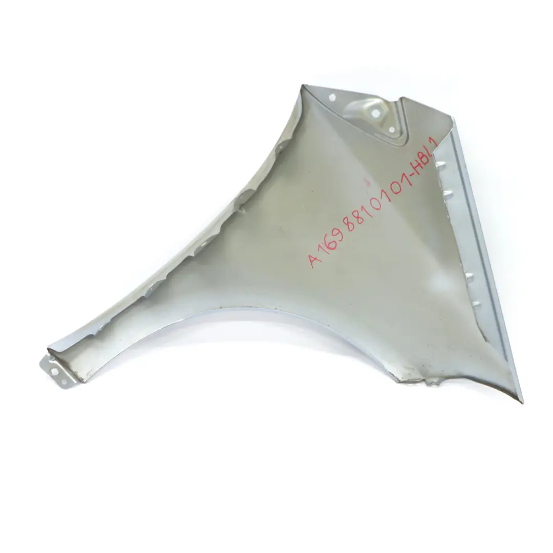 Panel Lateral Delantero Izquierdo Guardabarros Horizon Blue - 391 para Mercedes W169 con número de pieza A1698810101 Mercedes W169 Panel Lateral Delantero Izquierdo Guardabarros Horizon Blue - 391 - SKU A1698810101-HBL1 - Número de pieza A1698810101