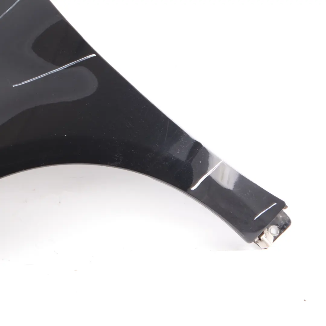 Mercedes W169 Seitenwand vorne links Kotflügelabdeckung Kosmos Schwarz - 191 - SKU A1698810101-KB1 - Teilenummer A1698810101