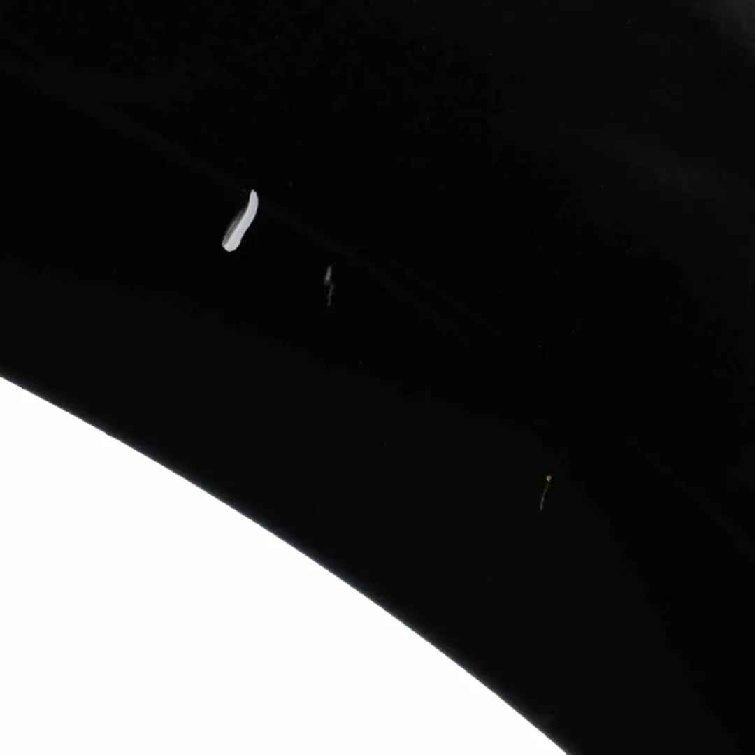 Panneau latéral Avant gauche Couvercle d'aile Kosmos Black - 191 pour Mercedes W169 à propos du numéro de pièce A1698810101 Mercedes W169 Panneau latéral Avant gauche Couvercle d'aile Kosmos Black - 191 - SKU A1698810101-KB2 - Numéro de pièce A1698810101