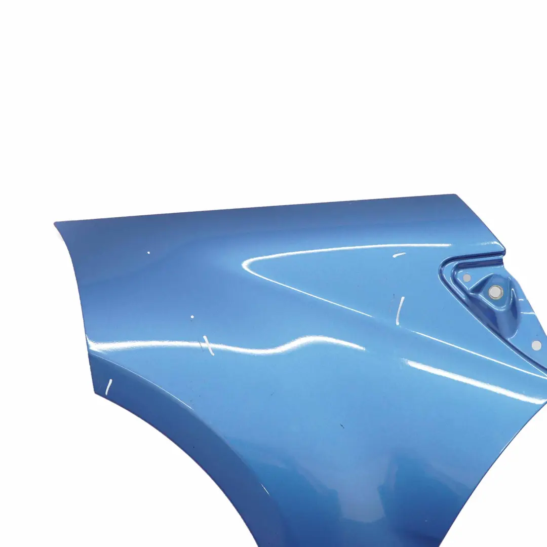 Panel Lateral Delantero Izquierdo Guardabarros Azul Mistral - 955 para Mercedes W169 con número de pieza A1698810101 Mercedes W169 Panel Lateral Delantero Izquierdo Guardabarros Azul Mistral - 955 - SKU A1698810101-MBL - Número de pieza A1698810101