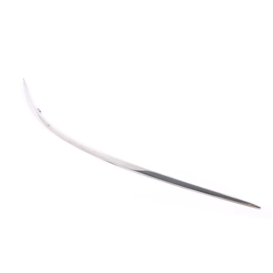 Embellecedor parachoques delantero derecho Cromado para Mercedes W169 con número de pieza A1698850274 Mercedes W169 Embellecedor parachoques delantero derecho Cromado - SKU A1698850274 - Número de pieza A1698850274