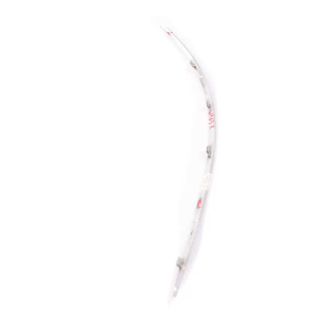 Striscia paraurti anteriore destra Facelift Cromo per Mercedes W169 con numero di parte A1698850274 Mercedes W169 Striscia paraurti anteriore destra Facelift Cromo - SKU A1698850274 - Numero di parte A1698850274