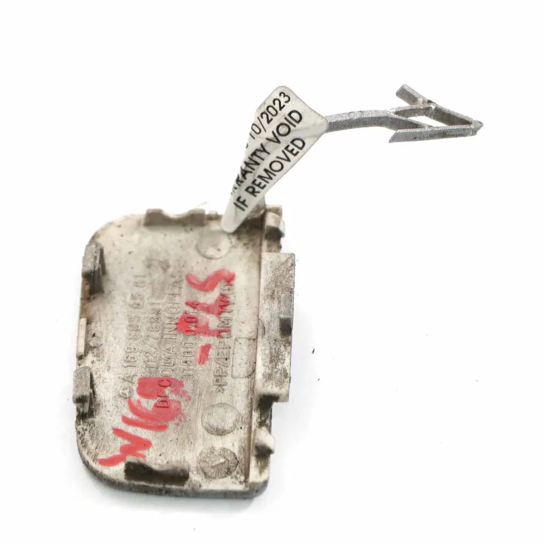 Mercedes W169 Pare-chocs avant Cache remorquage Argent Polaire - 761 - SKU A1698850581-PLS - Numéro de pièce A1698850581
