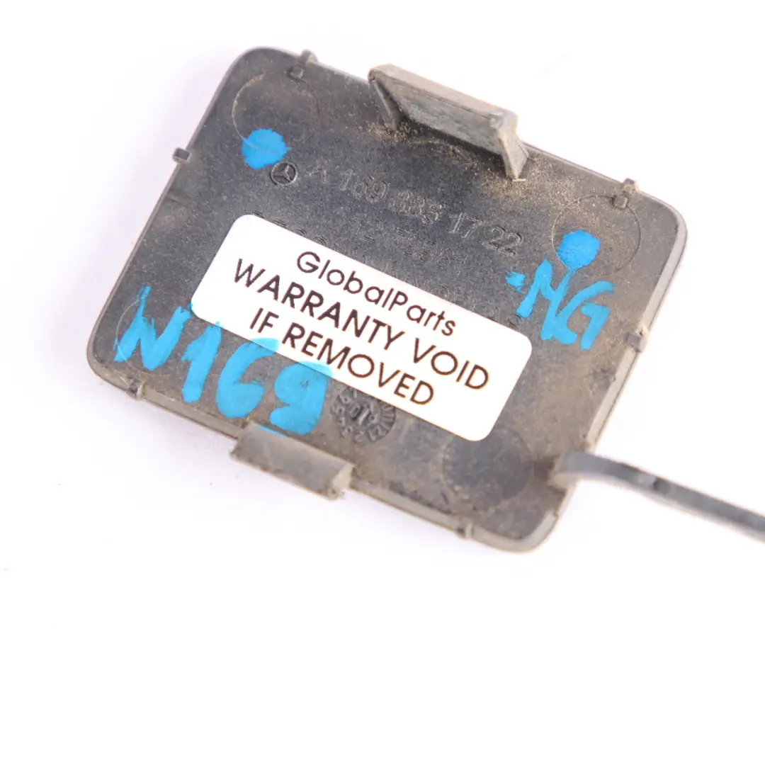 Mercedes W169 W245 Pare-chocs Arrière Couvre Oeil de Remorquage Mountain - SKU A1698851722-MG - Numéro de pièce A1698851722