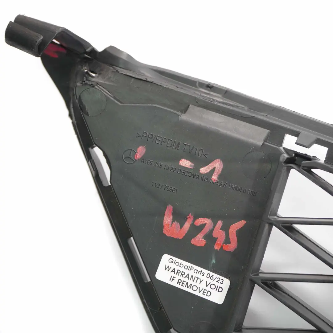 Mercedes W245 Parachoques Delantero Tapa Parrilla Inferior - SKU A1698851922-1 - Número de pieza A1698851922
