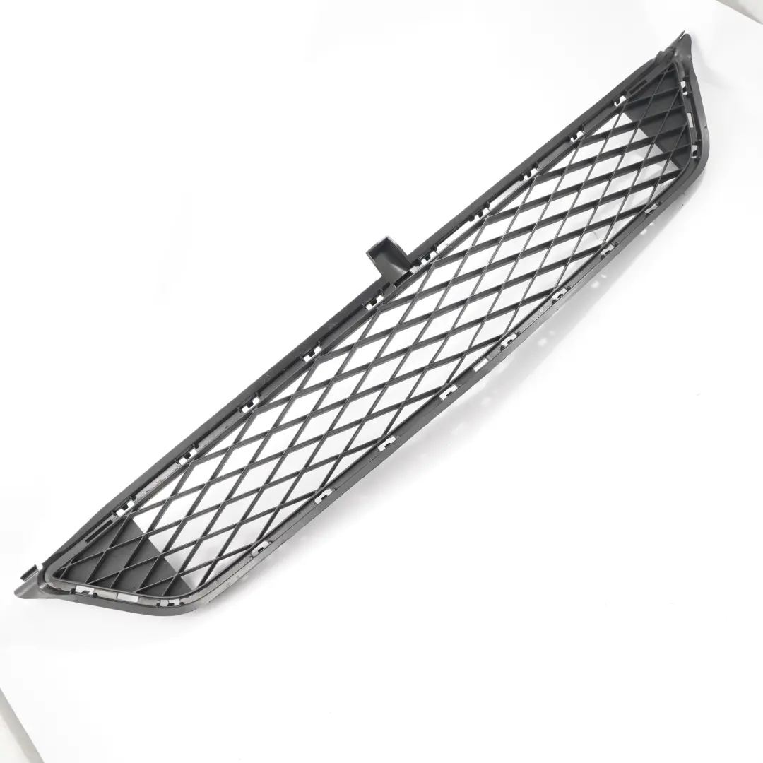 Mercedes W245 Parachoques Delantero Tapa Parrilla Inferior - SKU A1698851922-1 - Número de pieza A1698851922