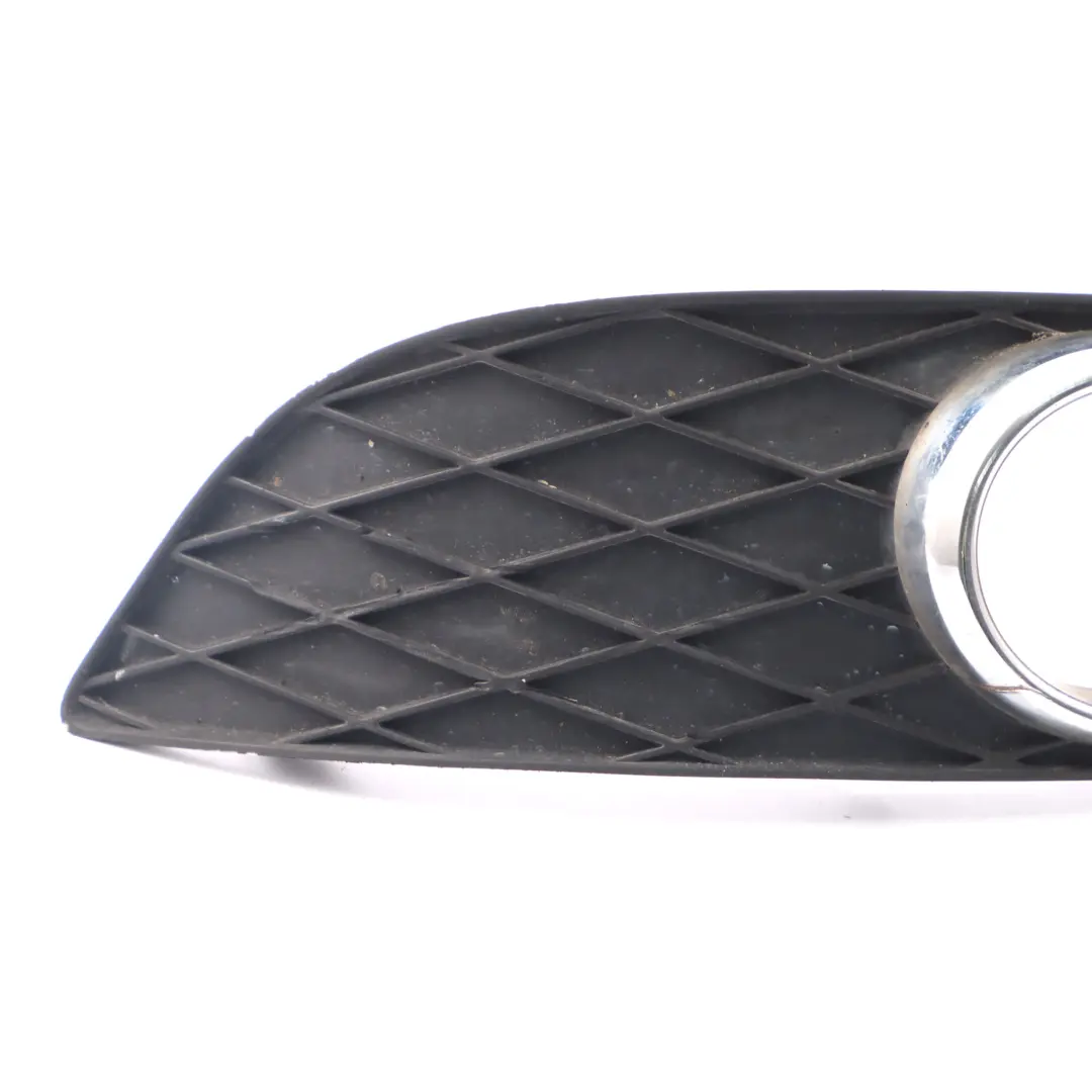 Vorderseite stoßstange Lampen abdeckung links für Mercedes W245 mit Teilenummer A1698852722 Mercedes W245 Vorderseite stoßstange Lampen abdeckung links - SKU A1698852722 - Teilenummer A1698852722