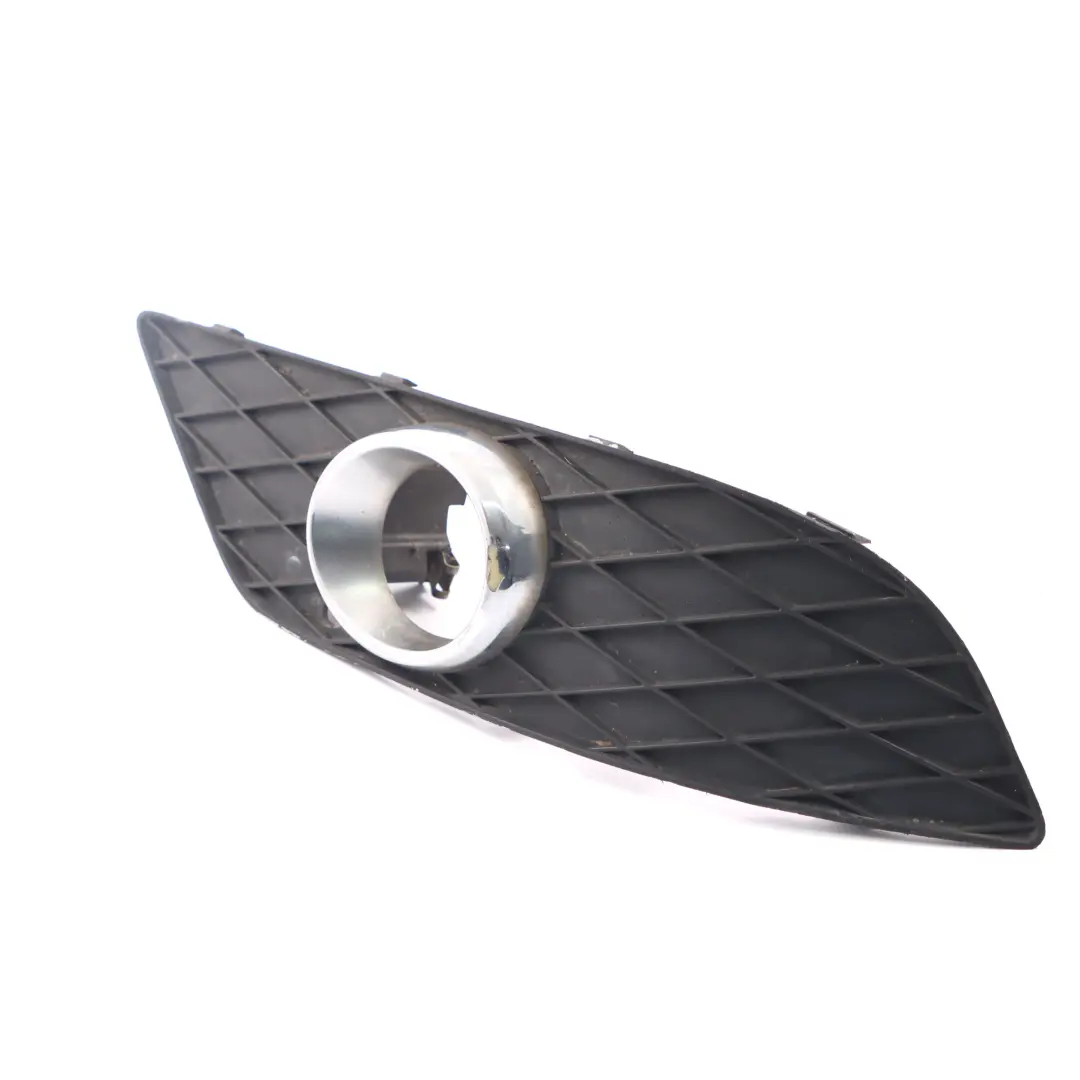 Mercedes W245 Paraurti anteriore Copertura Lampada Destra - SKU A1698852822-1 - Numero di parte A1698852822