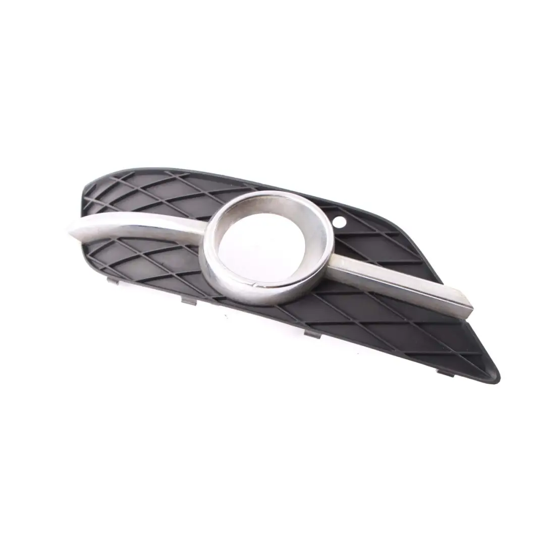 Mercedes W169 parachoques delantero Fog Light cubierta derecha Rejilla - SKU A1698853022 - Número de pieza A1698853022