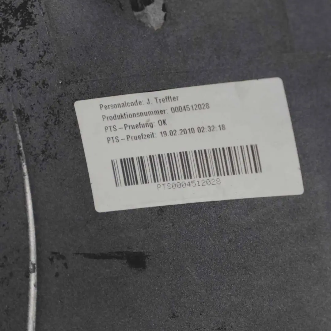 Zderzak Tylny Polar Silver - 761 do Mercedes W169 o numerze A1698857325 Mercedes W169 Zderzak Tylny Polar Silver - 761 - SKU A1698857325-PLS - Numer Części A1698857325