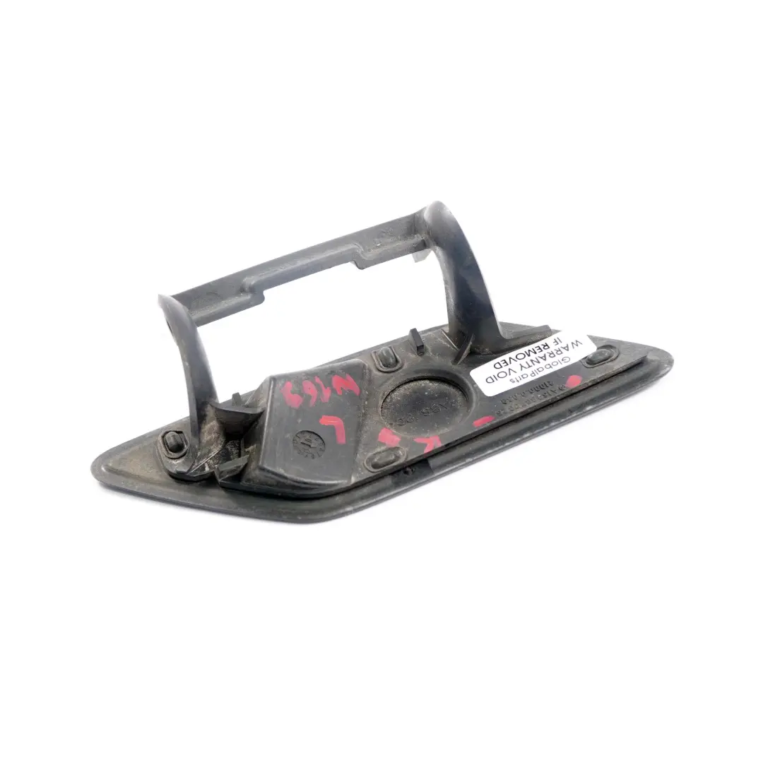 Mercedes W169 Blende Spritzdüse Links Abdeckung Kosmos Black - SKU A1698870325-KB - Teilenummer A1698870325